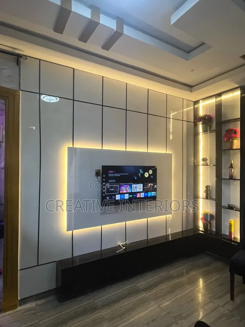 Luxury High Gloss Tv Console