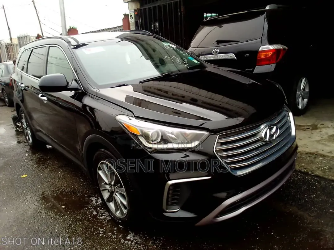 Hyundai Santa Fe 2017 Black