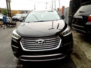 Hyundai Santa Fe 2017 Black