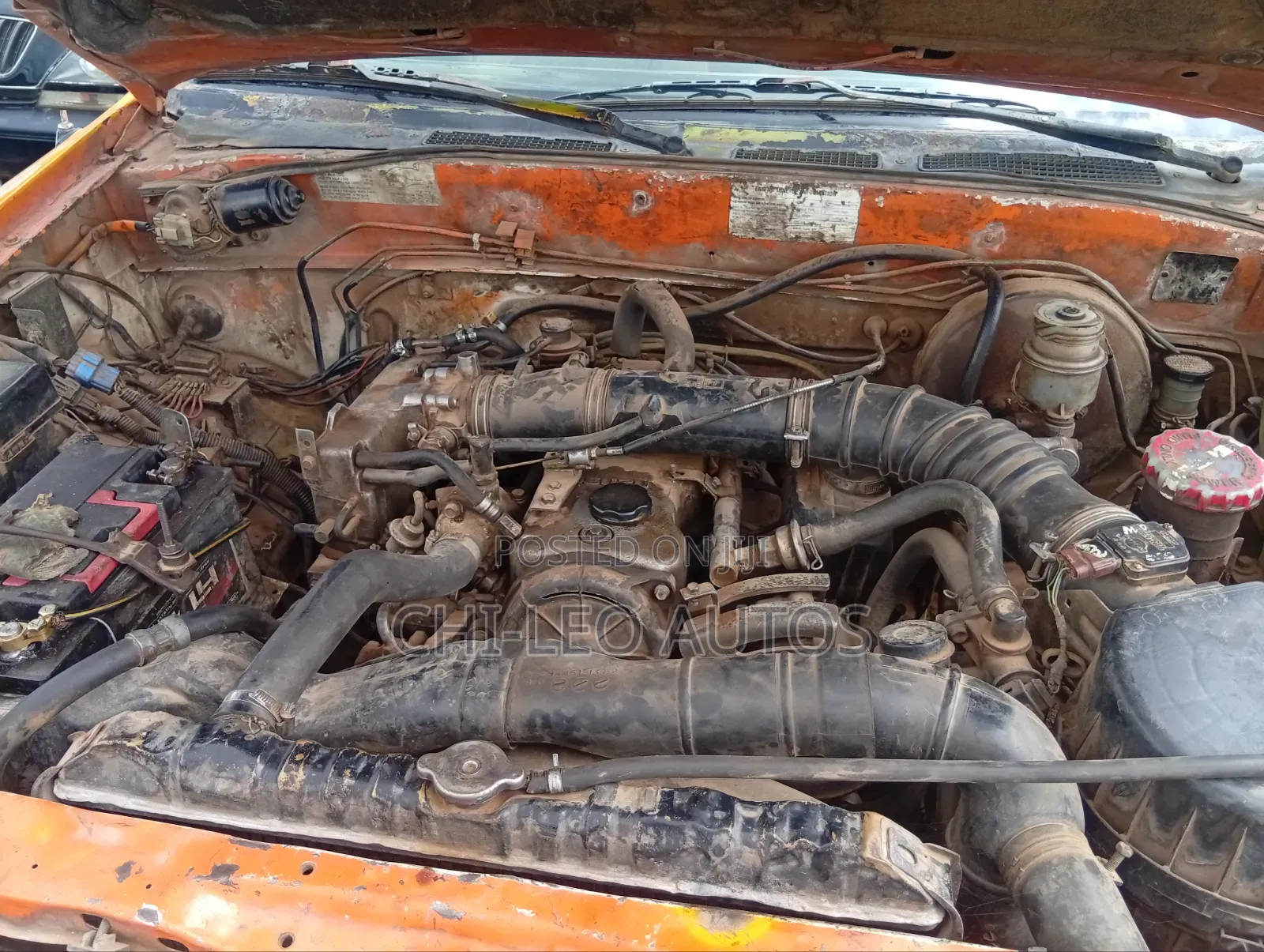Isuzu Trooper 2002 Orange