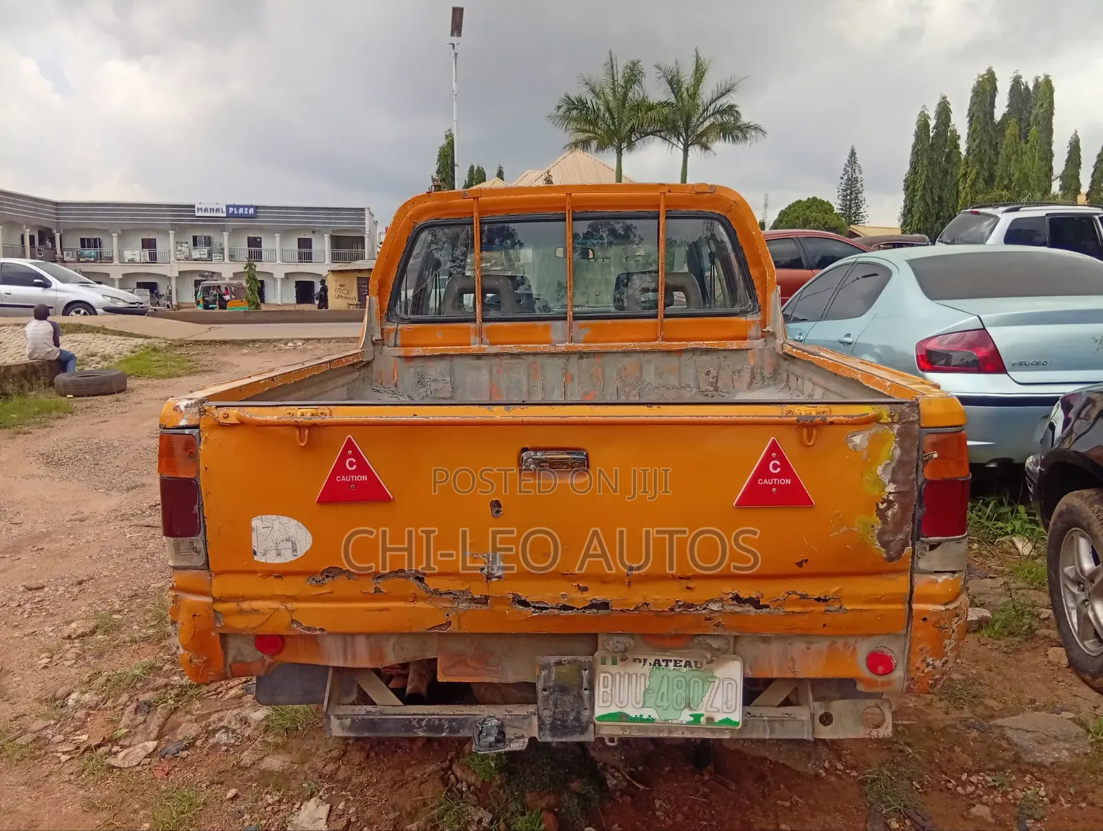 Isuzu Trooper 2002 Orange