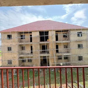 3bdrm Block of Flats in Guze for sale