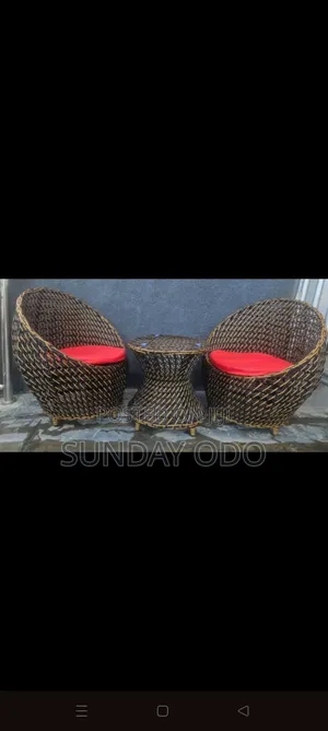 Me and You Outdoor Chair and Table