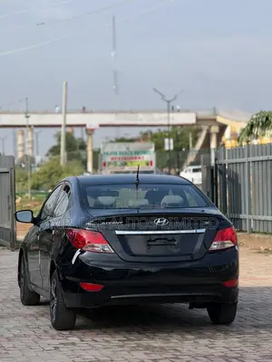 Hyundai Accent 2013 Black