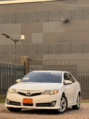 Toyota Camry 2013 White