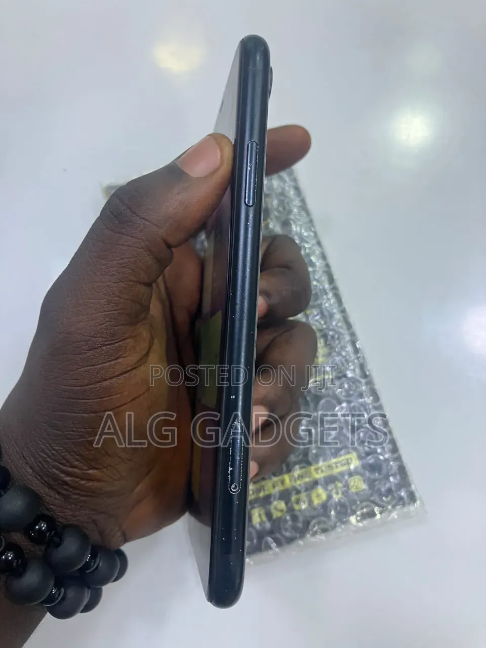 Apple iPhone XR 64 GB Black