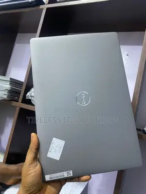 Laptop Dell Latitude 5310 16GB Intel Core i5 SSD 256GB