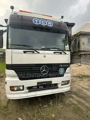 Mercedes Benz Actros Mp1 10tyres Truck Head