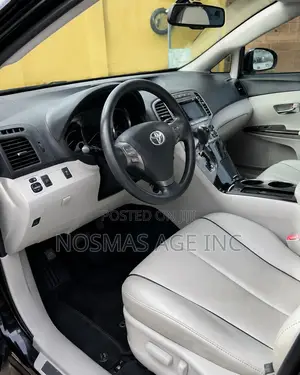 Toyota Venza V6 AWD 2011 Black