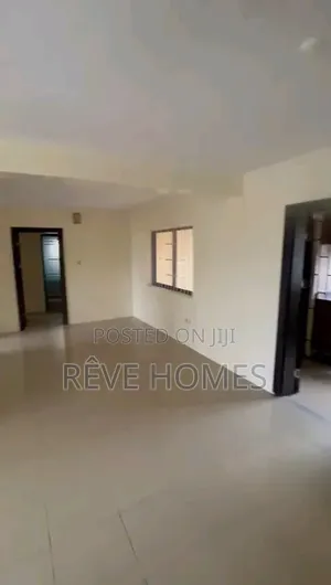 3bdrm Block of Flats in Sabo / Yaba for rent