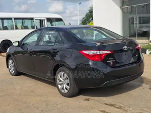 Toyota Corolla LE 4dr Sedan (1.8L 4cyl CVT) 2016 Black