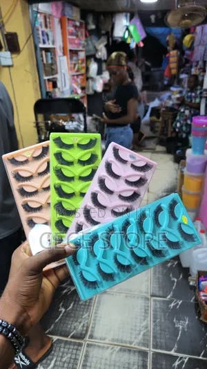 Cateyes Lashes