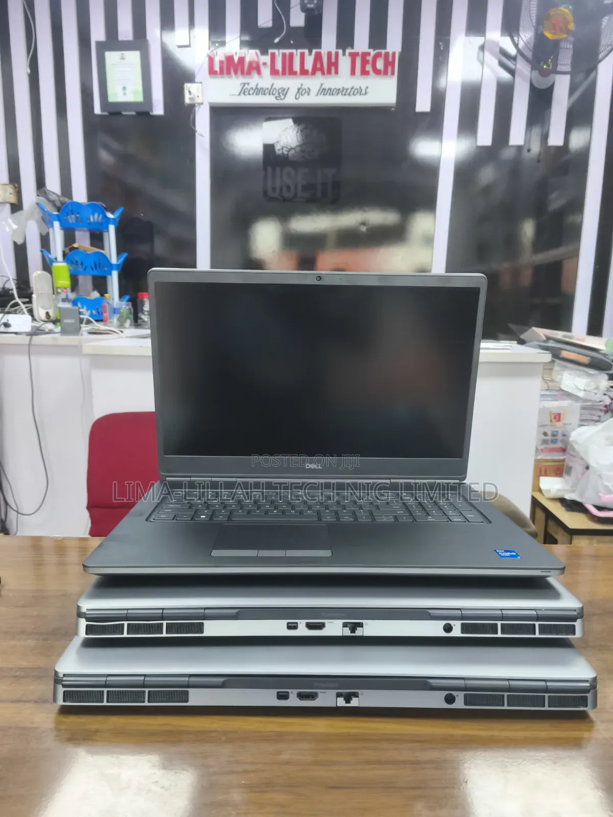 Laptop Dell Precision 7760 32GB Intel Core i7 SSD 512GB