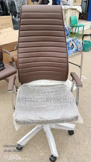 Executive Swivel Office Chair
