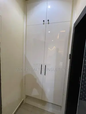Furnished 2bdrm Block of Flats in Gilmor, Jahi for rent