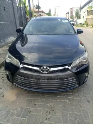 Toyota Camry 2016 Black