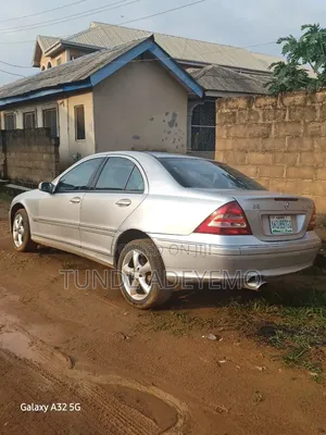 Mercedes-Benz C-Class 2003 Silver