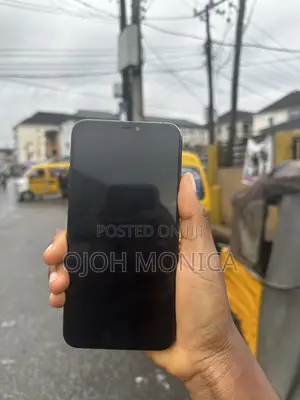 Apple iPhone 11 Pro Max 64 GB Gray