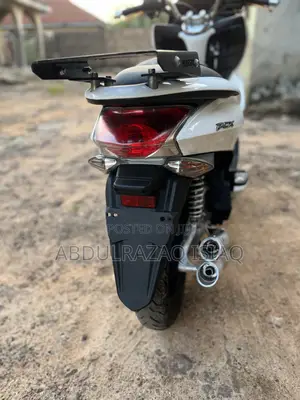 Honda 2014 White