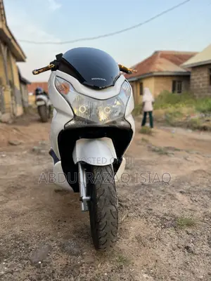 Honda 2014 White