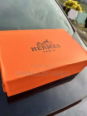 Hermes Palm