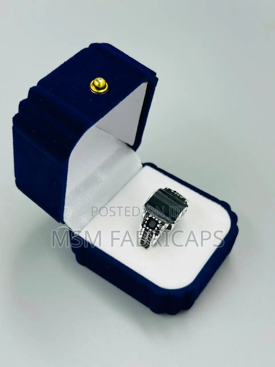 Silver Ring (Azurfa)