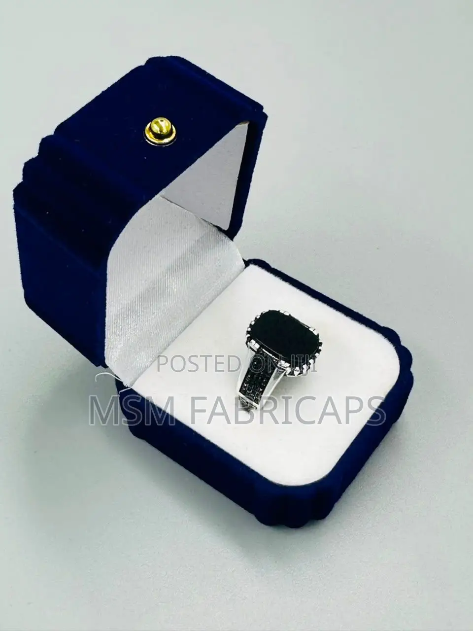 Silver Ring (Azurfa)