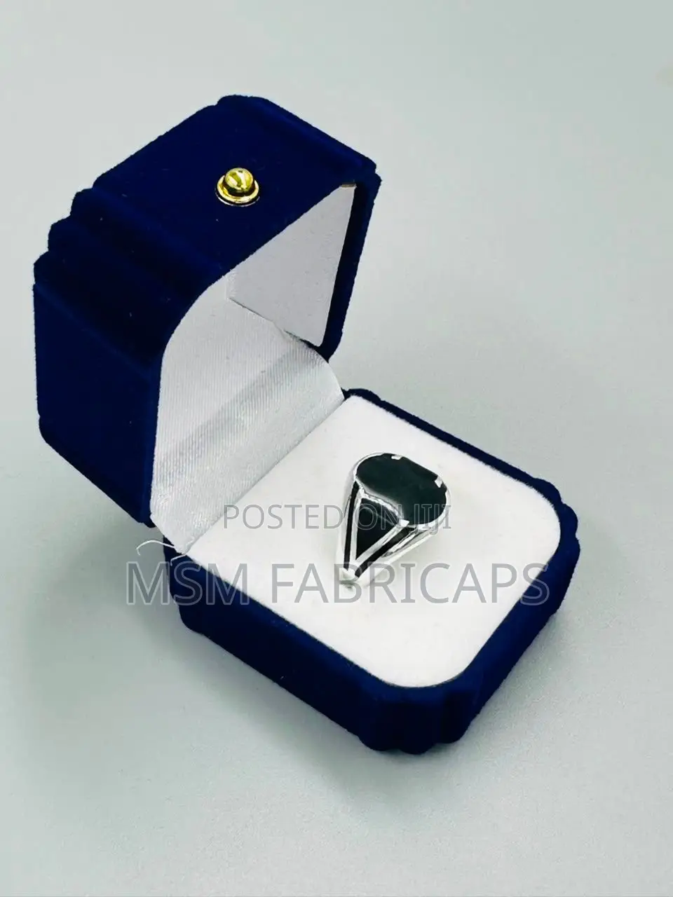 Silver Ring (Azurfa)