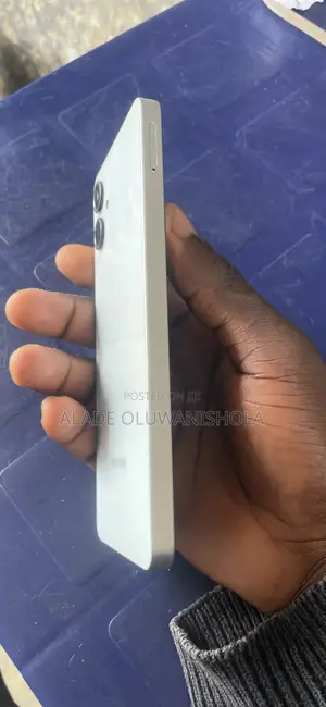New Samsung Galaxy A06 64 GB White