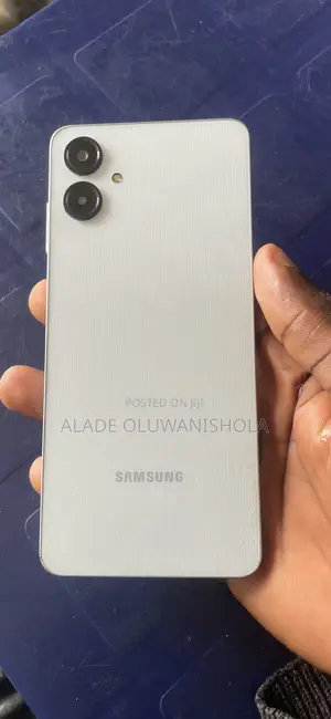 New Samsung Galaxy A06 64 GB White
