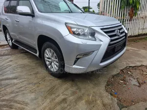 Lexus GX 2016 Silver