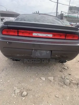 Dodge Challenger R/T Scat Pack 2016 Gray