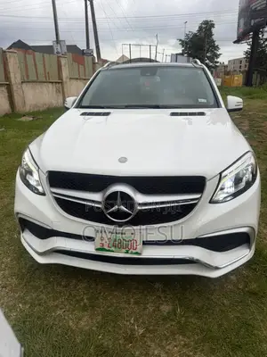 Mercedes-Benz M Class ML350 4MATIC 4dr SUV AWD (3.5L 6cyl 7A) 2014