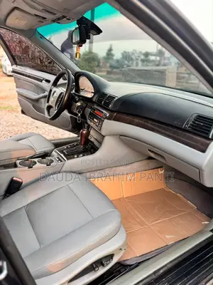 BMW 328i 2004