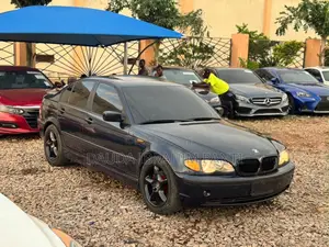 BMW 328i 2004