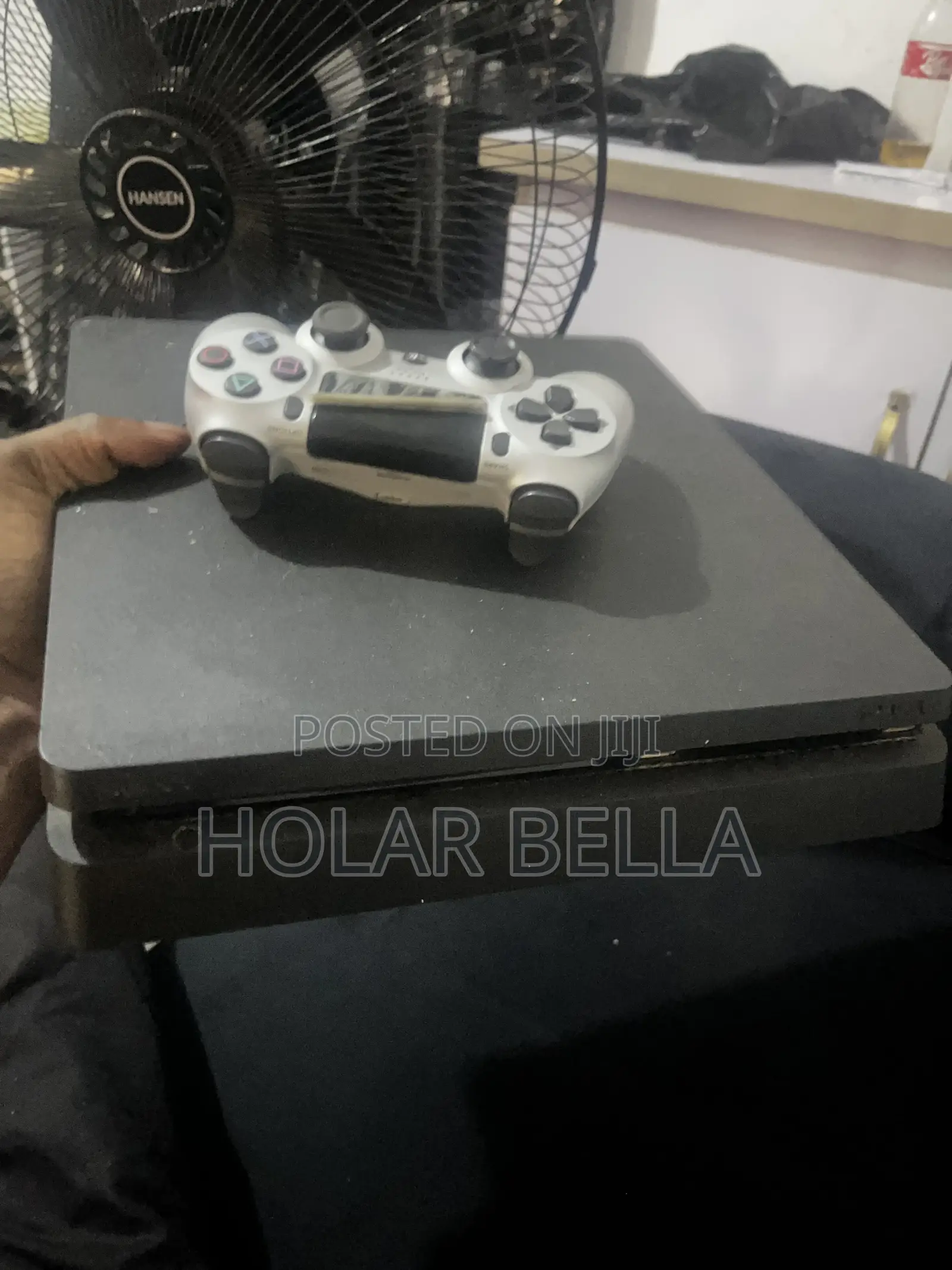 Ps4 Slim With Ones Controller Pad