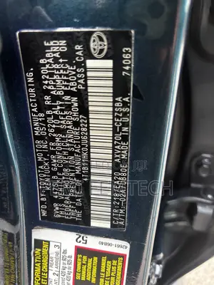 Toyota Camry SE FWD (2.5L 4cyl 8AM) 2018 Blue