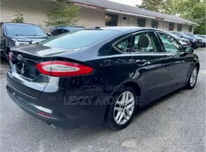 Ford Fusion SE 2013 Black
