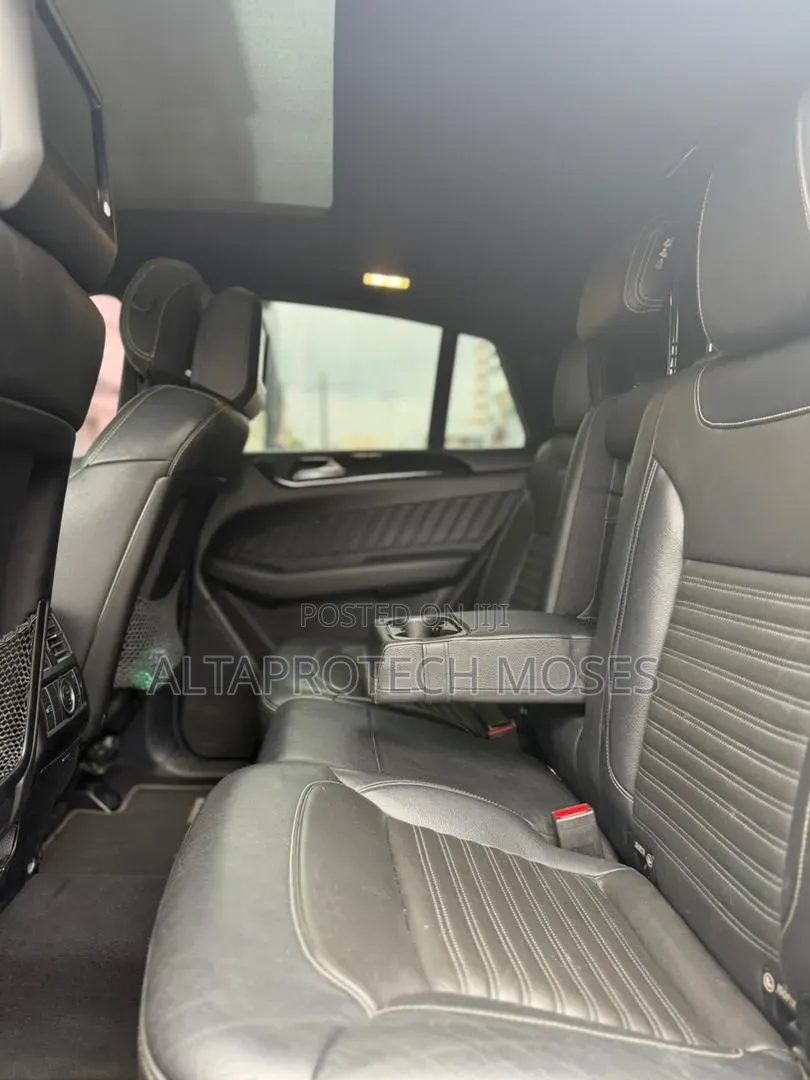 Mercedes-Benz GLE-Class 2017 Gray