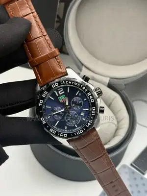 Elegant Female Straps Wristwatch