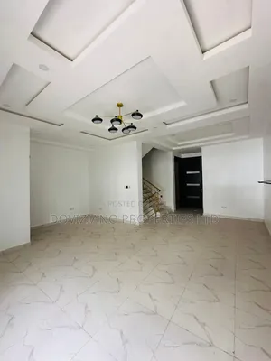 4bdrm Duplex in Ikota for rent