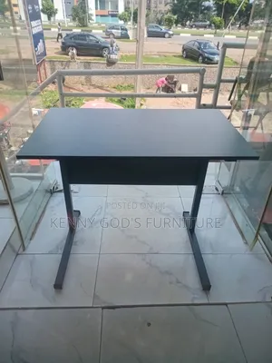 Students Sturdy Table