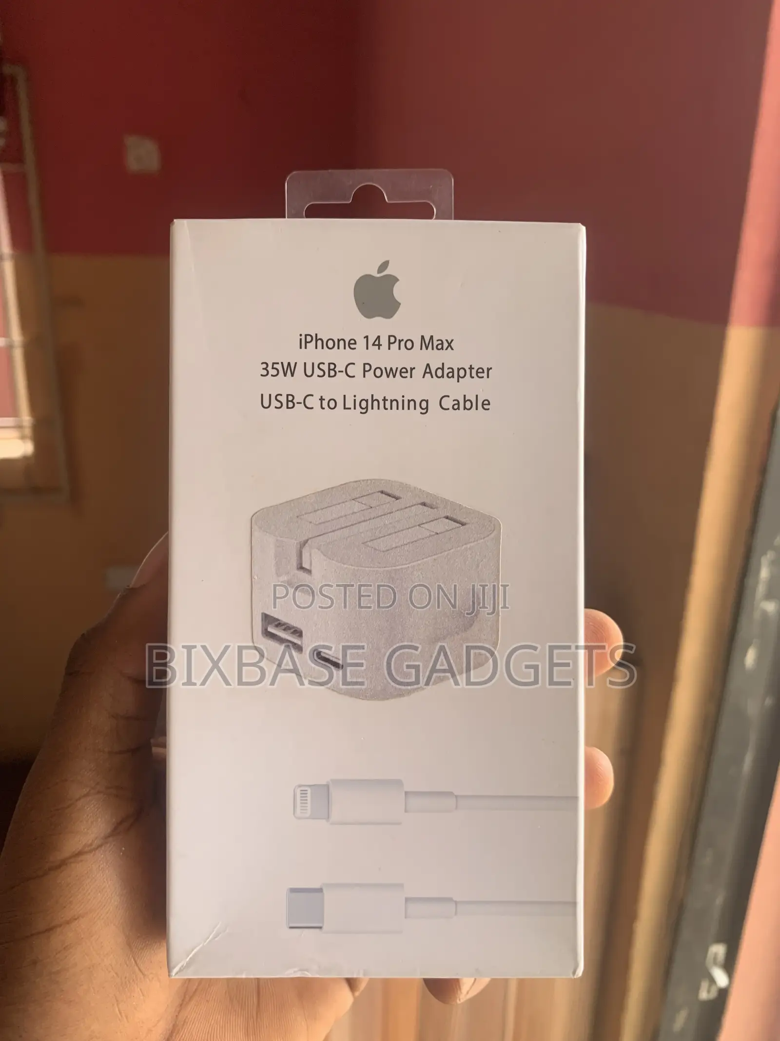 35w iPhone Charger With Dual Charging Port