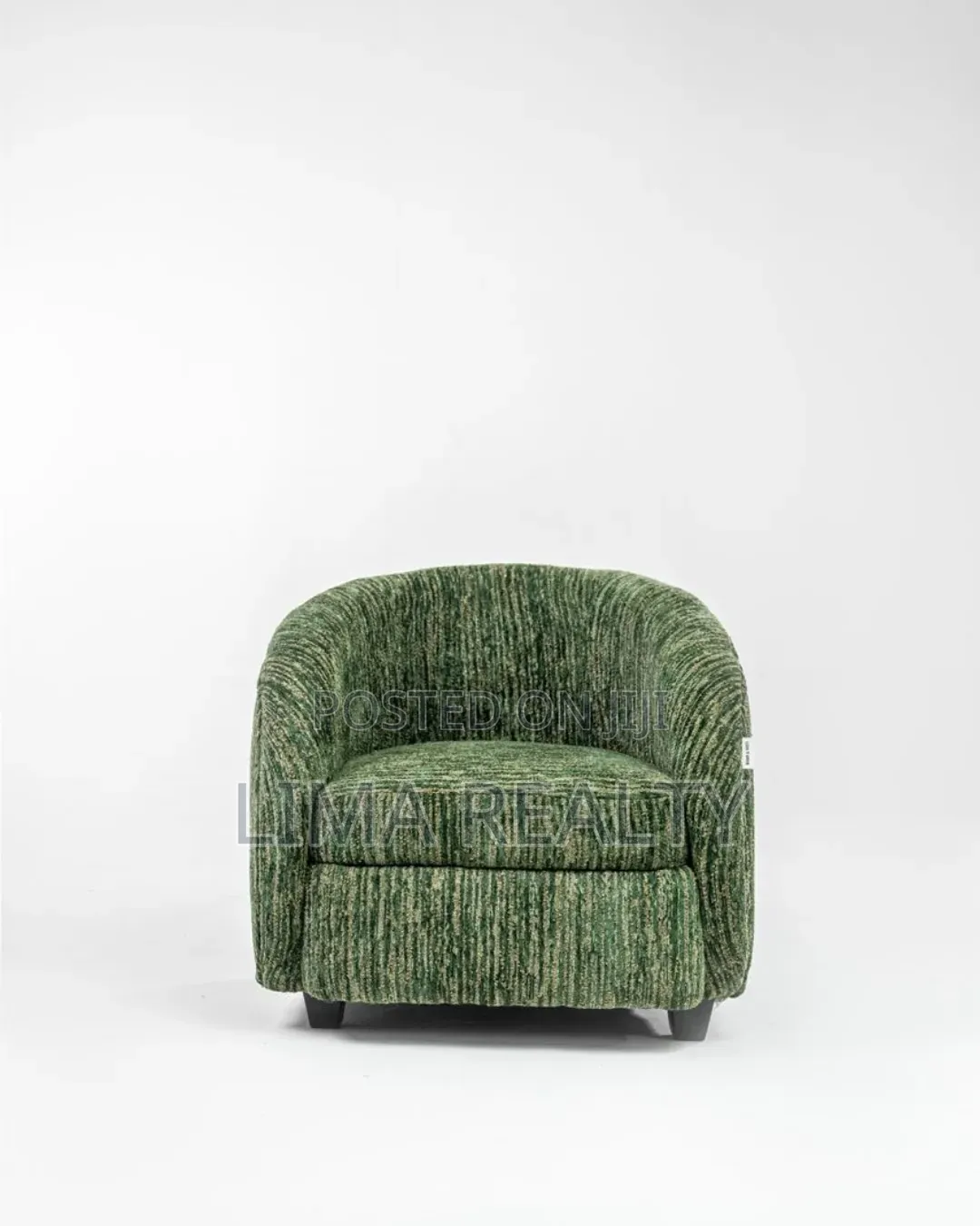 Lynn Arm Chair