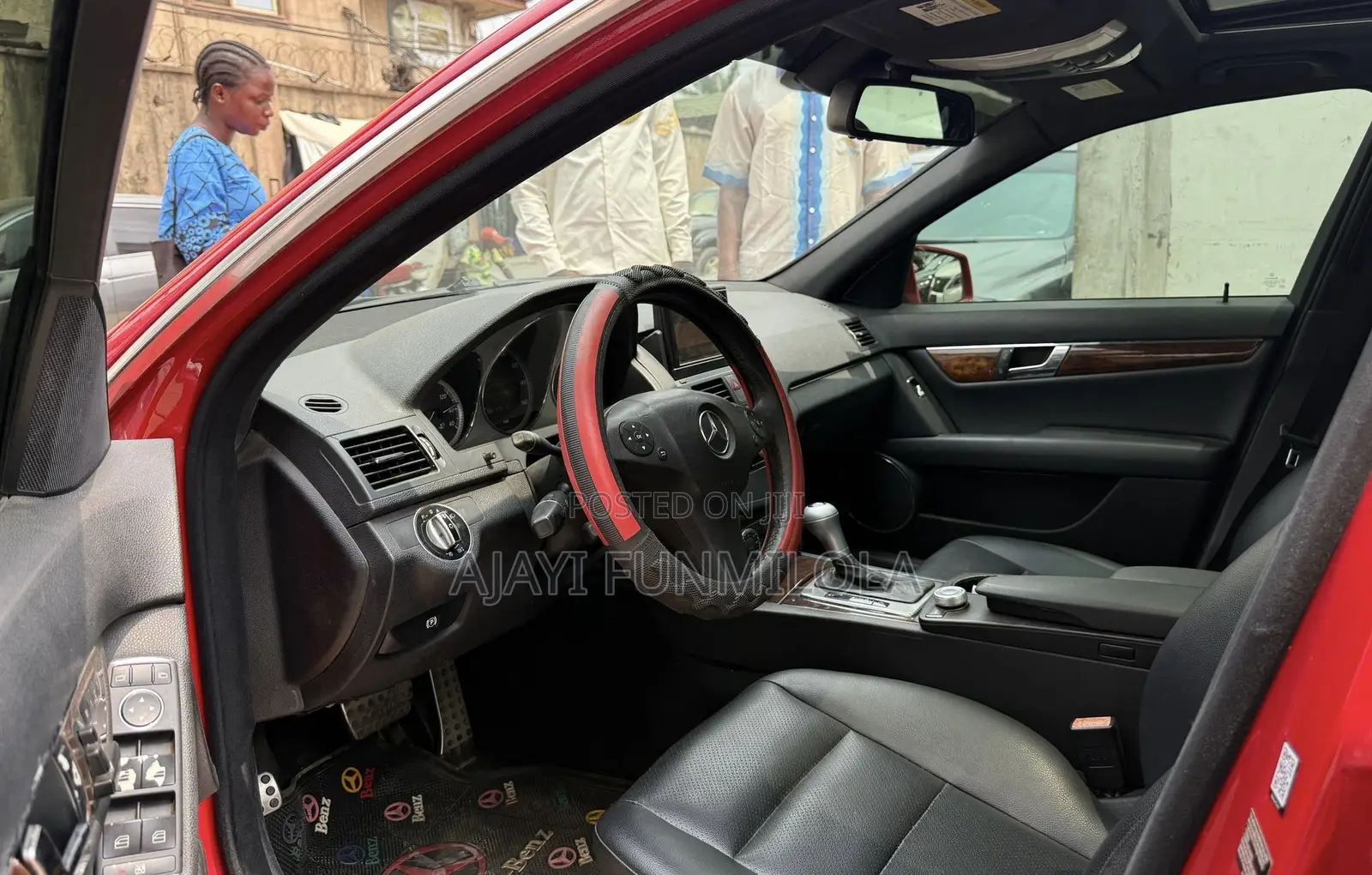 Mercedes-Benz C300 2010 Red