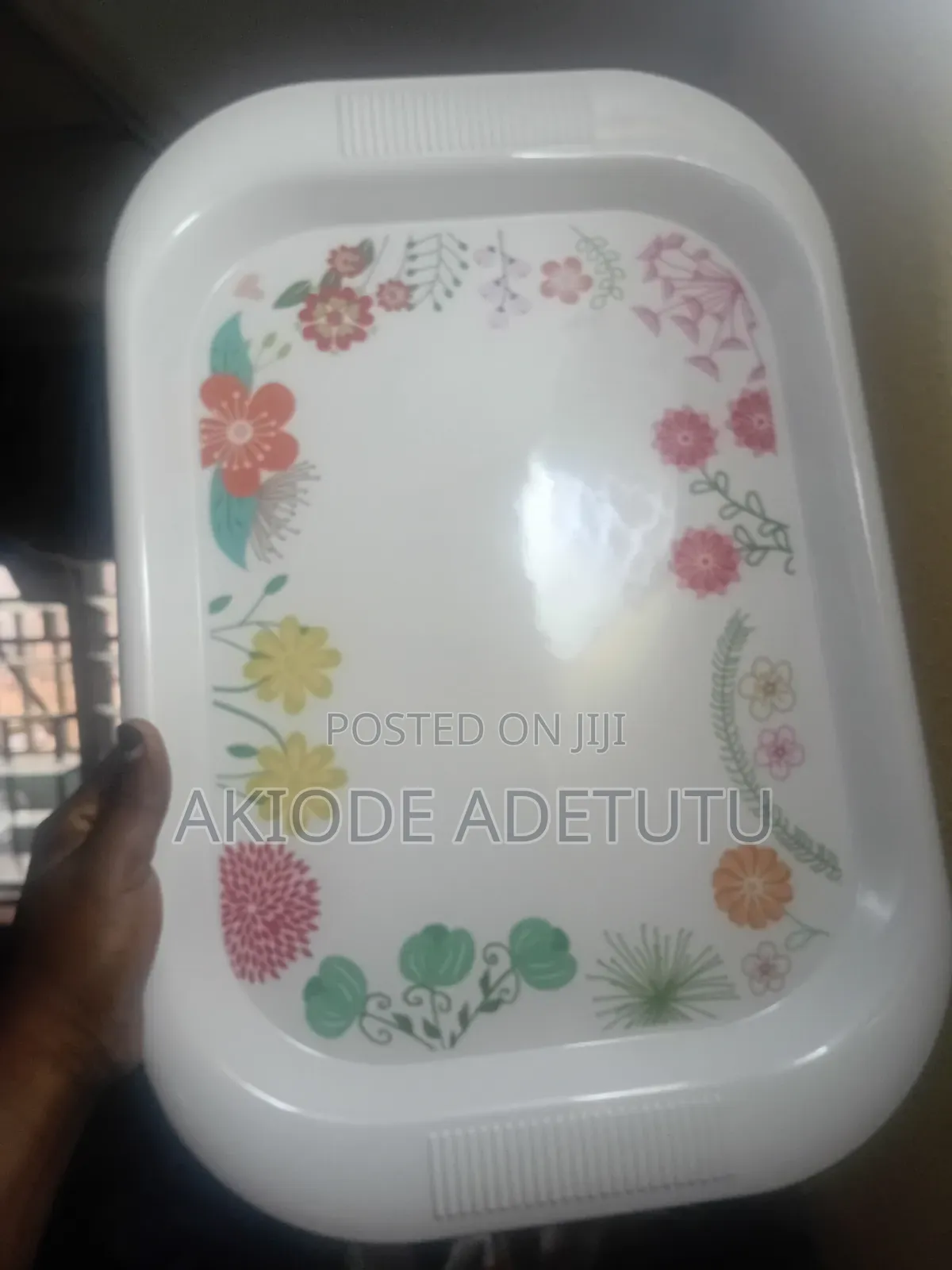 Unbreakable Tray
