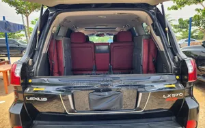 Lexus LX 570 AWD 2014 Black