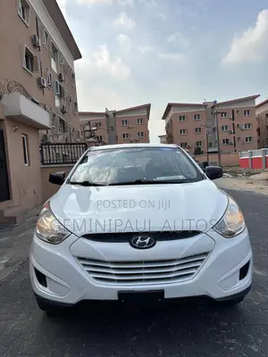 Hyundai Tucson Limited AWD 2013 White