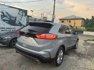 Ford Edge Titanium 2022 Silver