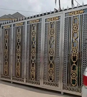 Sliding Gate